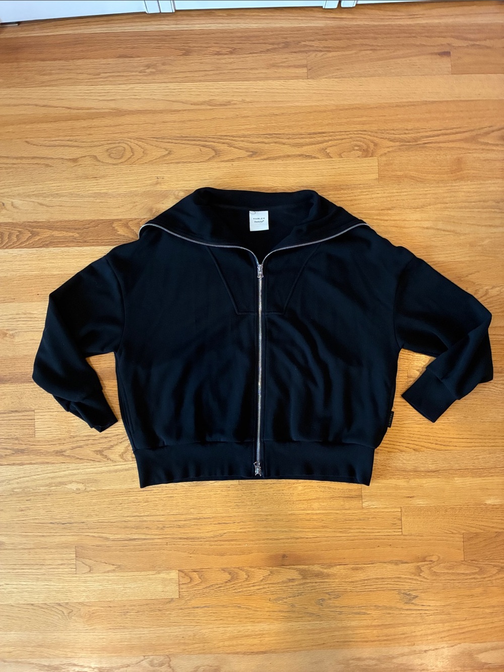 Varley “Halley” DoubleSoft Black Zip-Through Sweatshirt